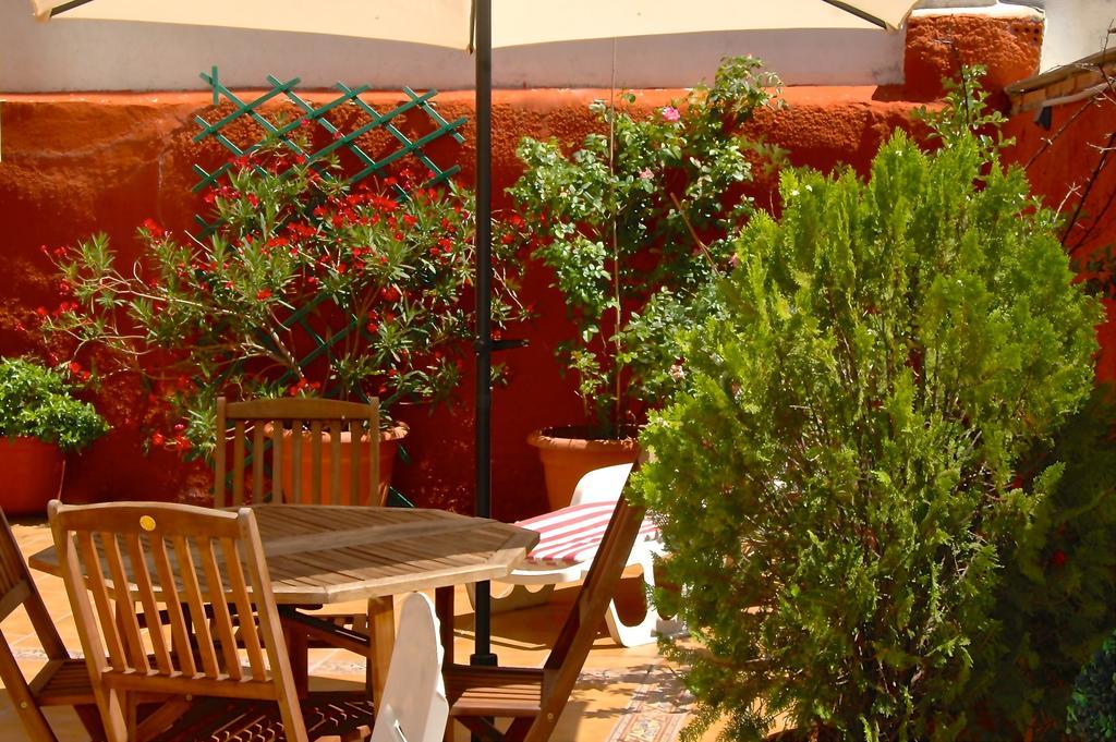 Hostal Cervantes Daganzo De Arriba Εξωτερικό φωτογραφία